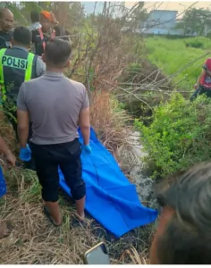 Seorang Perempuan Muda di Kab Pasuruan Tewas Tabrakkan Diri ke Kereta Api